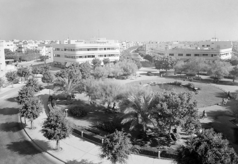 Площадь Дизенгоф в исторической перспективе