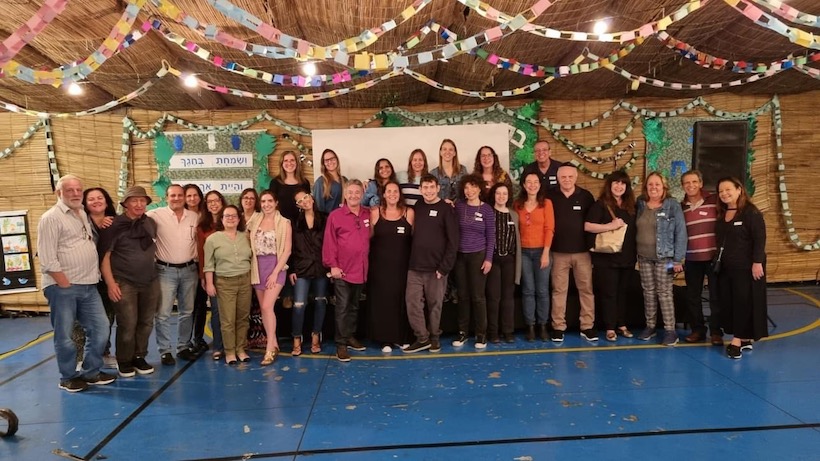 Os Ulpanim do Colégio Liessin de Rio de Janeiro organizaram aulas presenciais na Sucá durante a semana de Sucot